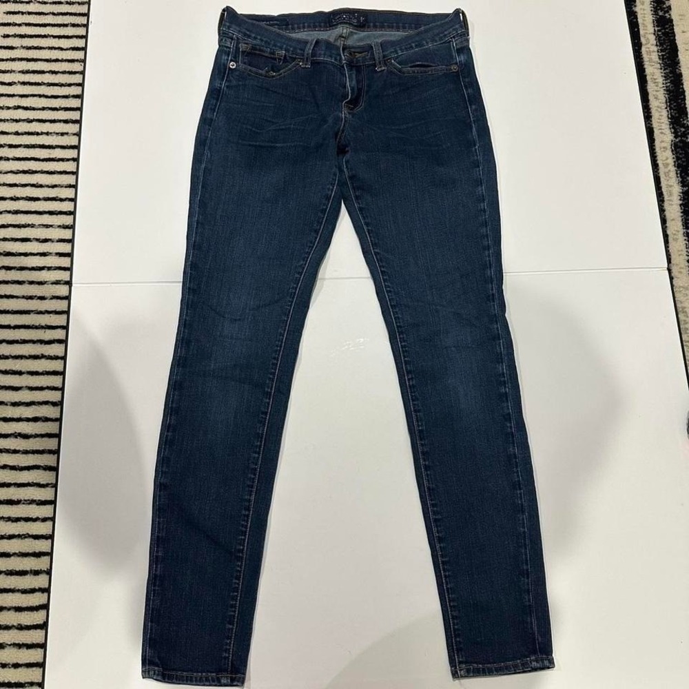 Lucky Brand Jeans Charlie Skinny size 6/28 dark wash